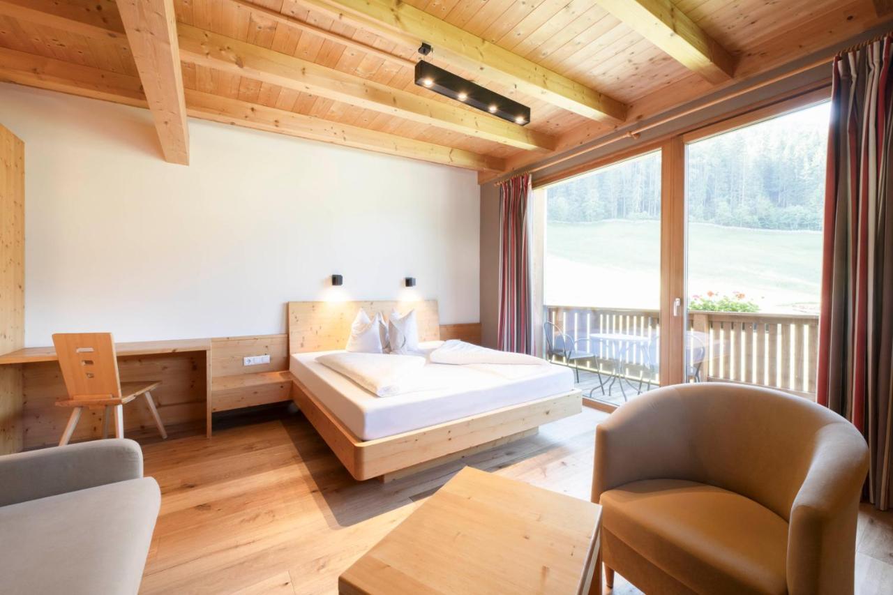 ניוסטיפט אים סטובאיטל Lifestylepanoramahotel Erika Superior מראה חיצוני תמונה