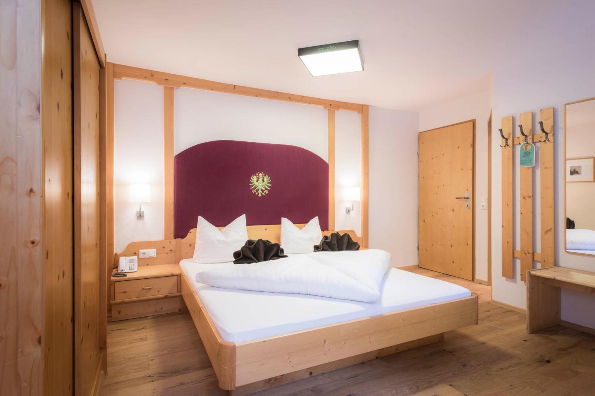 ניוסטיפט אים סטובאיטל Lifestylepanoramahotel Erika Superior מראה חיצוני תמונה