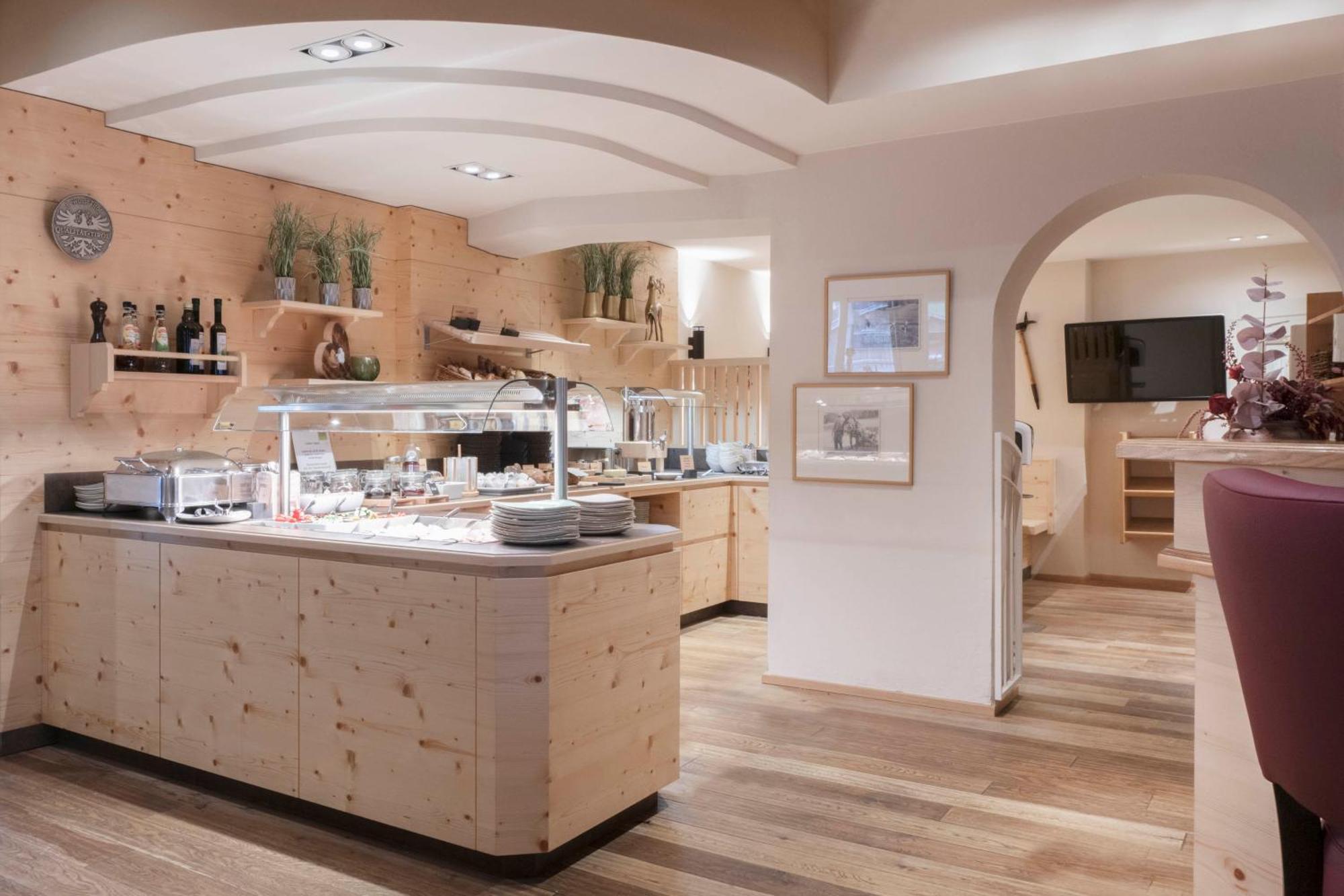 ניוסטיפט אים סטובאיטל Lifestylepanoramahotel Erika Superior מראה חיצוני תמונה