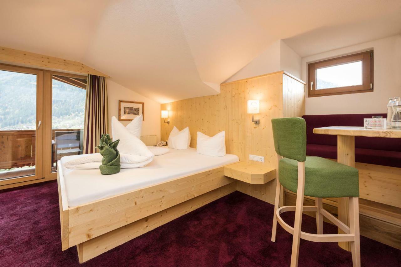 ניוסטיפט אים סטובאיטל Lifestylepanoramahotel Erika Superior מראה חיצוני תמונה